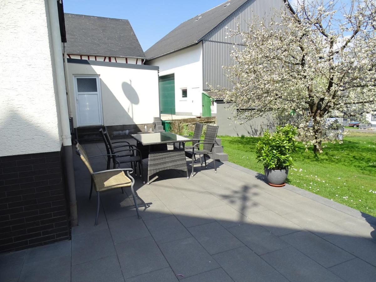 Ferienhaus Leo Blankenrath Esterno foto